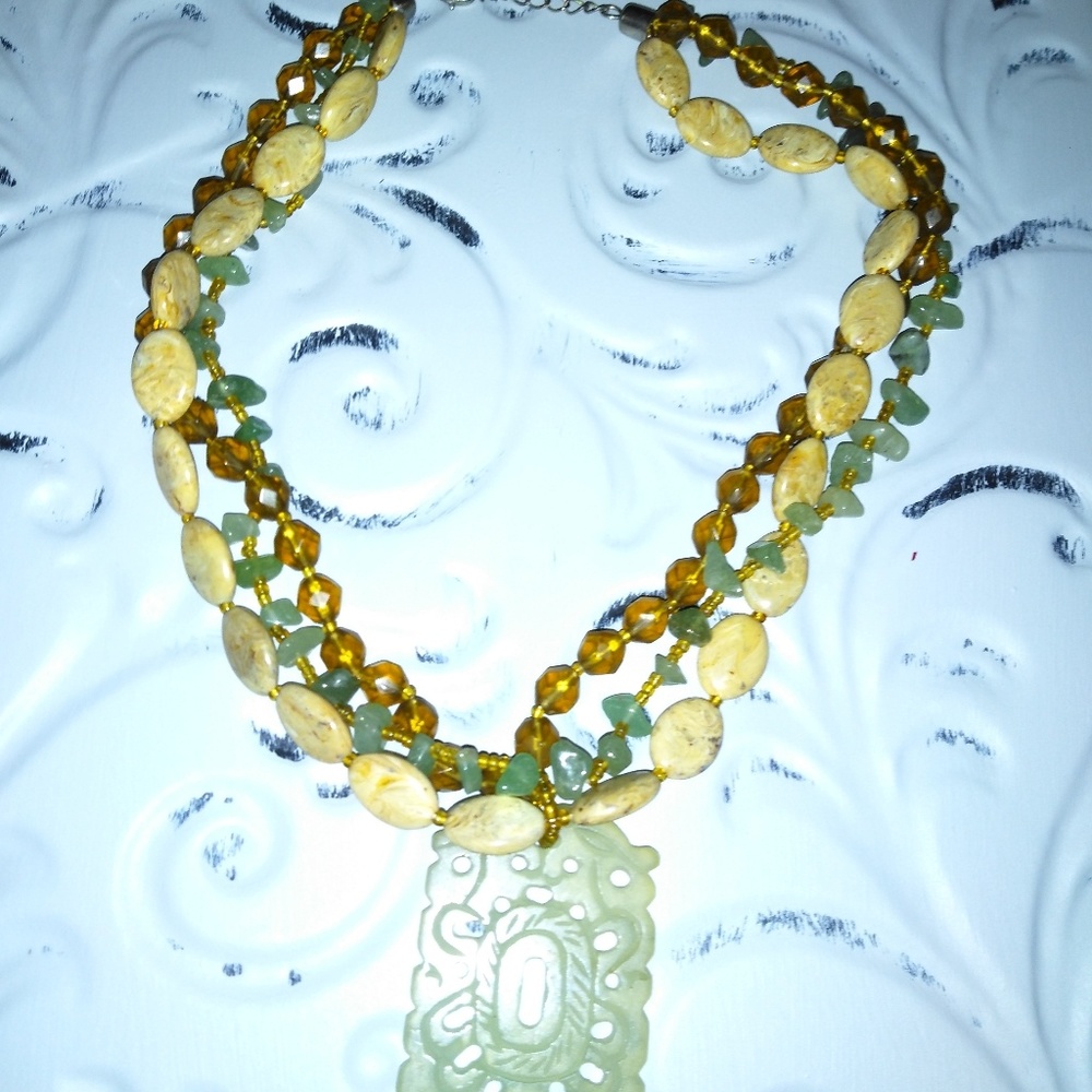 Jade bead necklace